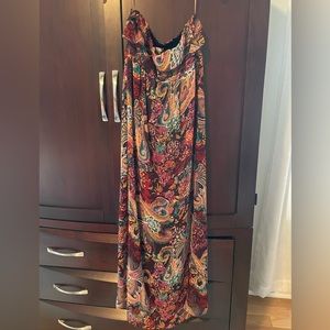 Women’s strapless maxi dress in boho floral print — S